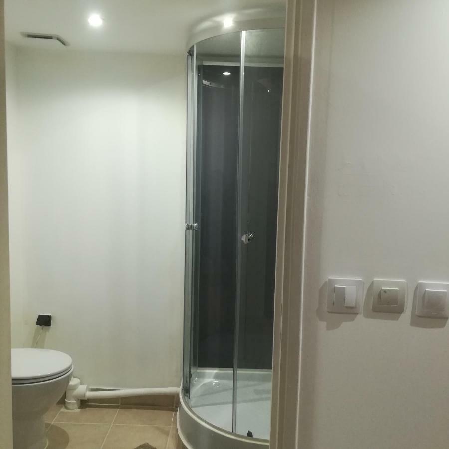 Studio Dependance Maison, 5 Mnt Gare & Tram Vénissieux 外观 照片